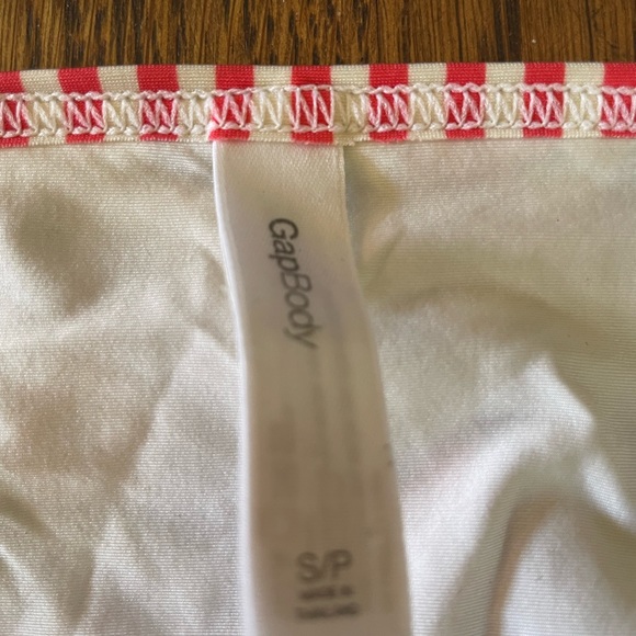 Almost NEW! bikini BOTTOM !. Perfect for summer - Picture 2 of 5